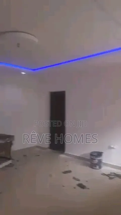 3bdrm Apartment in Shomolu for rent