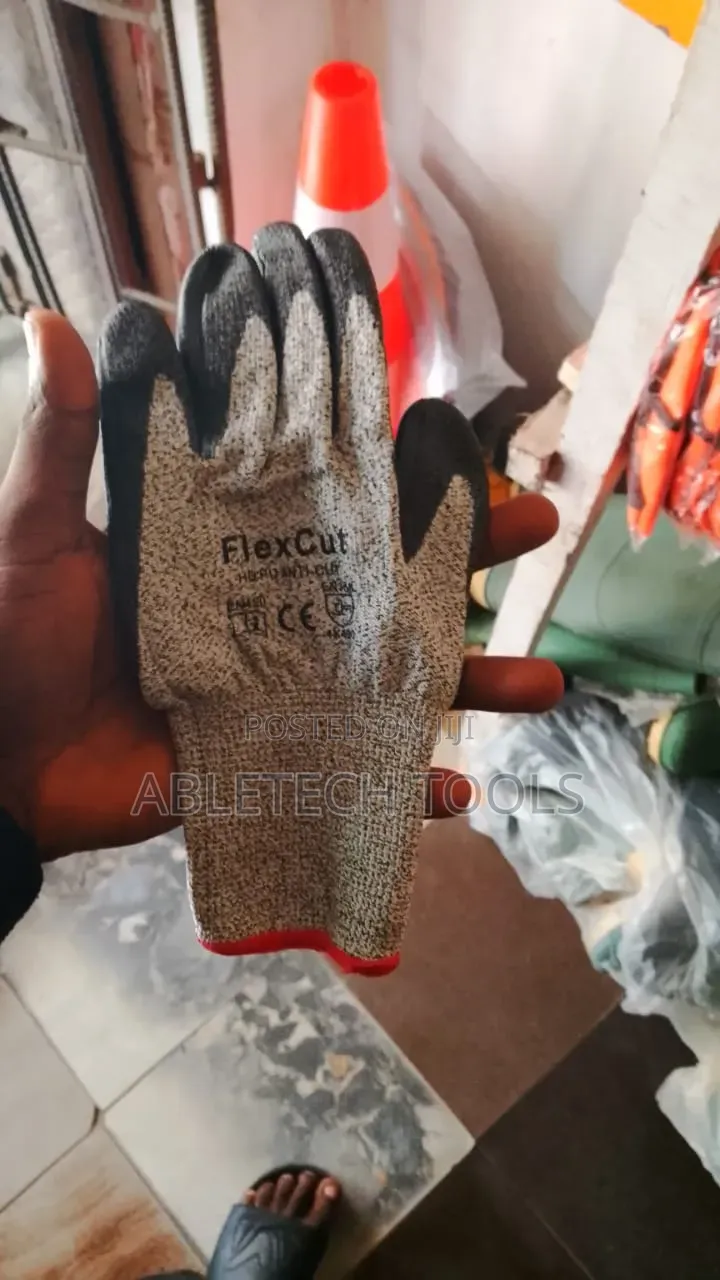 Anti Cut Hand Glove High Quality