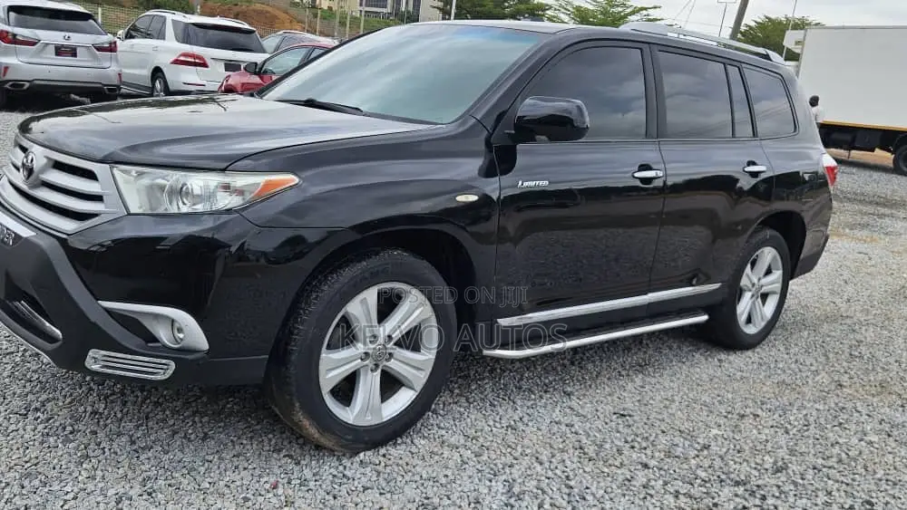 Toyota Highlander 2013 Black