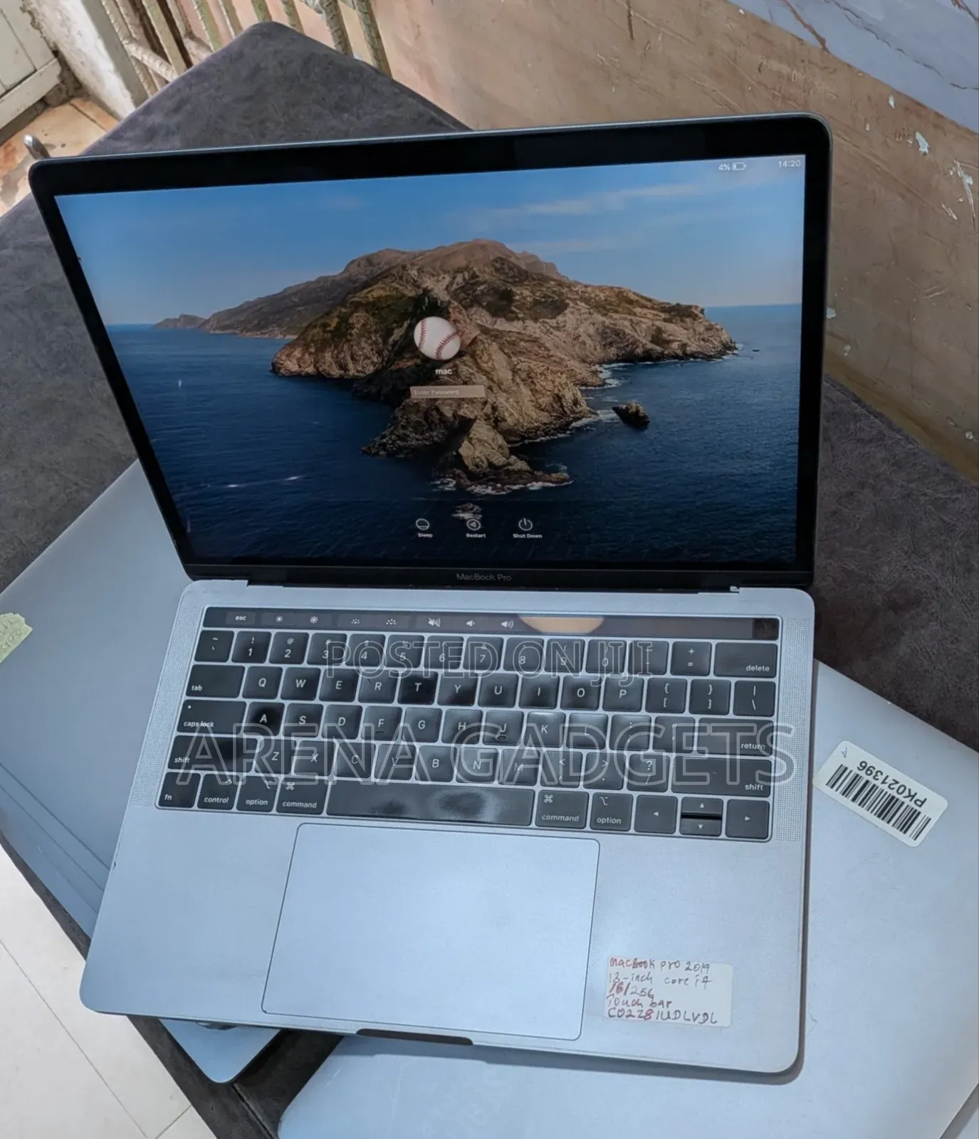 Laptop Apple MacBook Pro 2019 16GB Intel Core i7 SSD 256GB