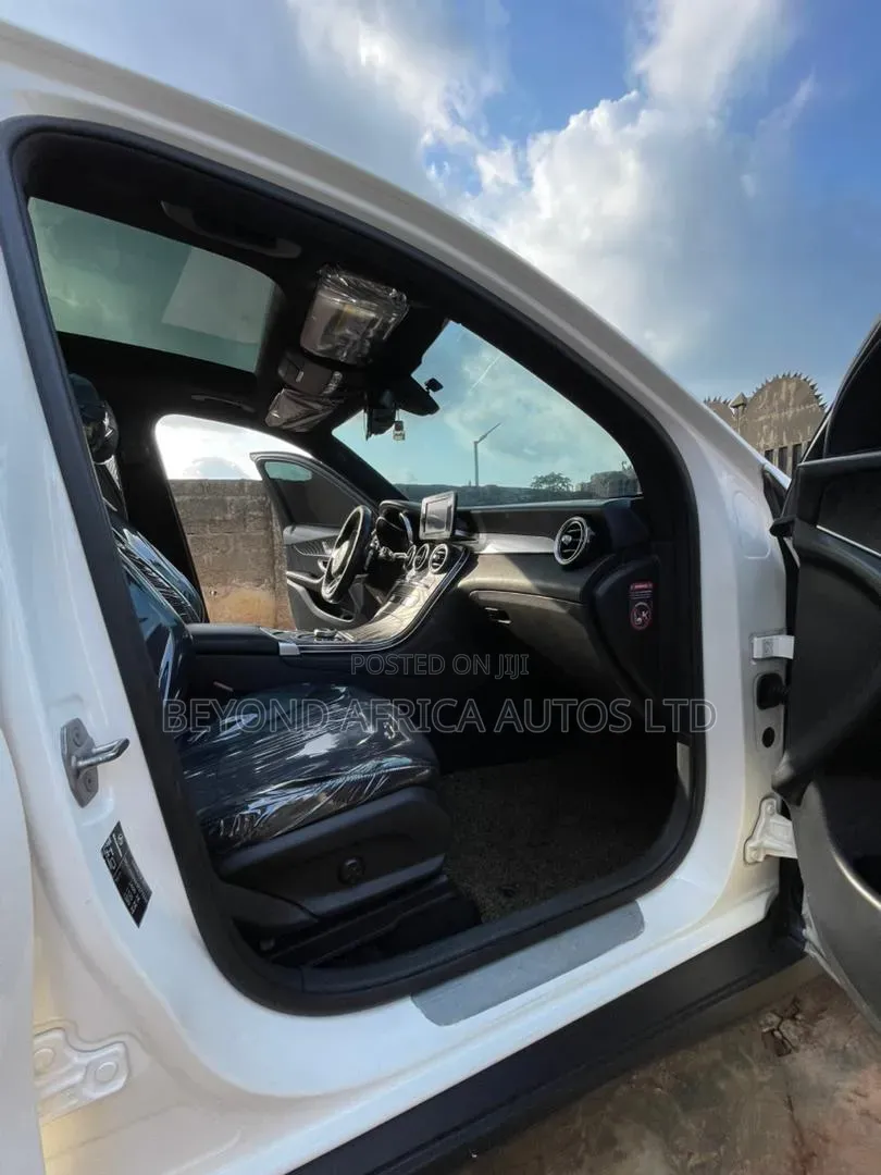 Mercedes-Benz GLC-Class 2017 White