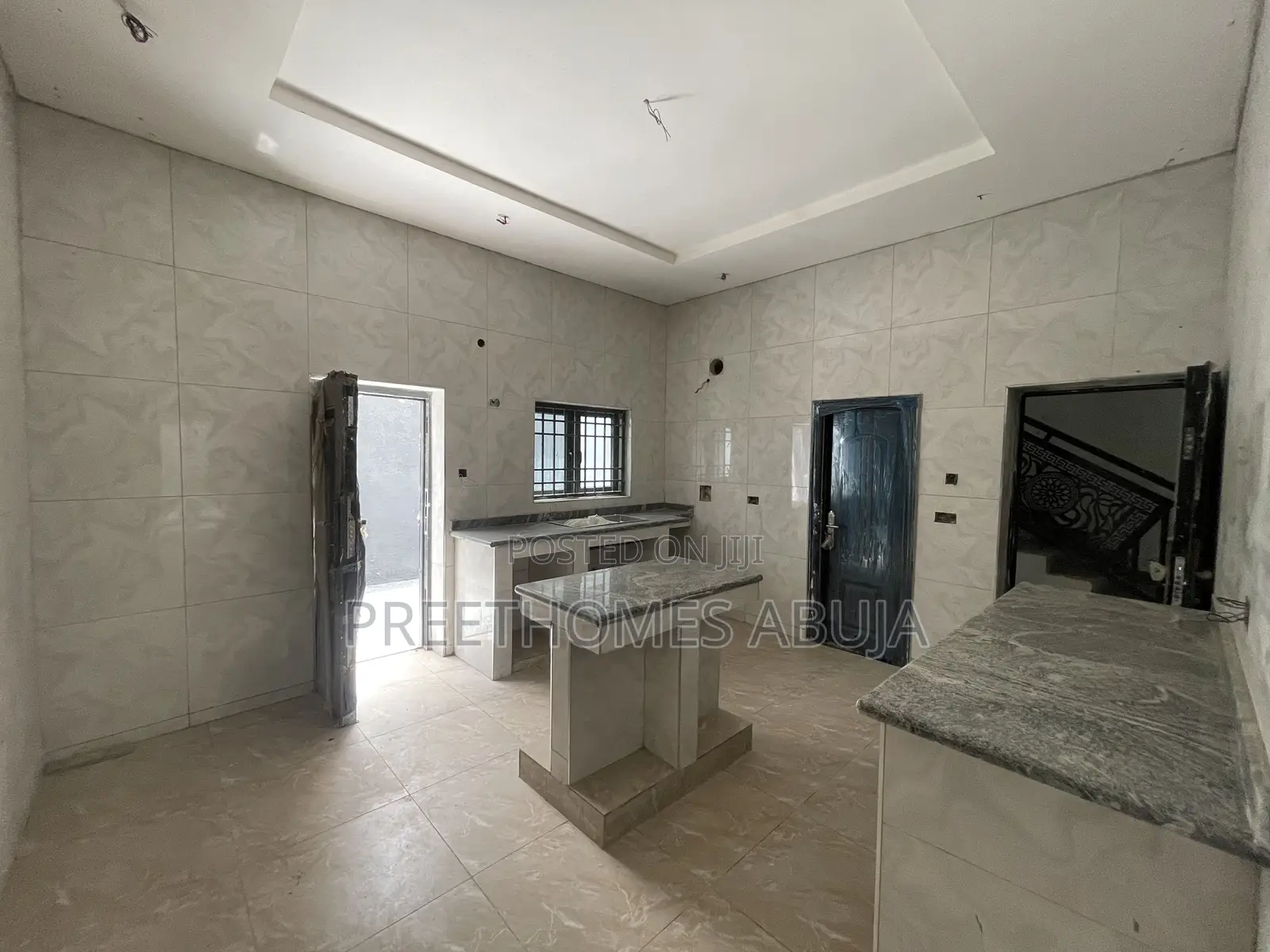 5bdrm Duplex in Ochacho Real Homes 3, Life Camp for sale