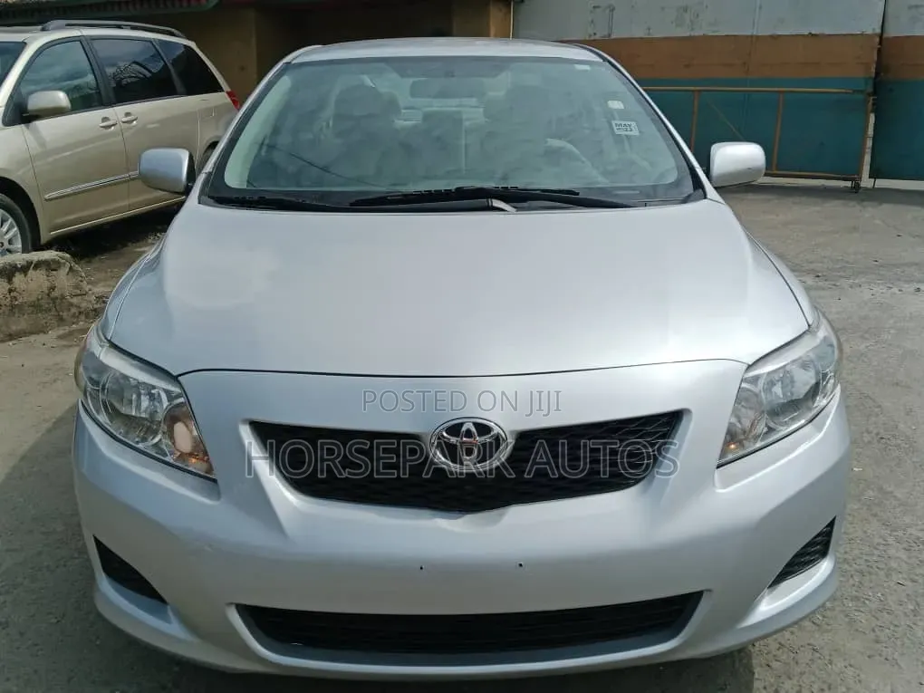 Toyota Corolla 2009 Silver