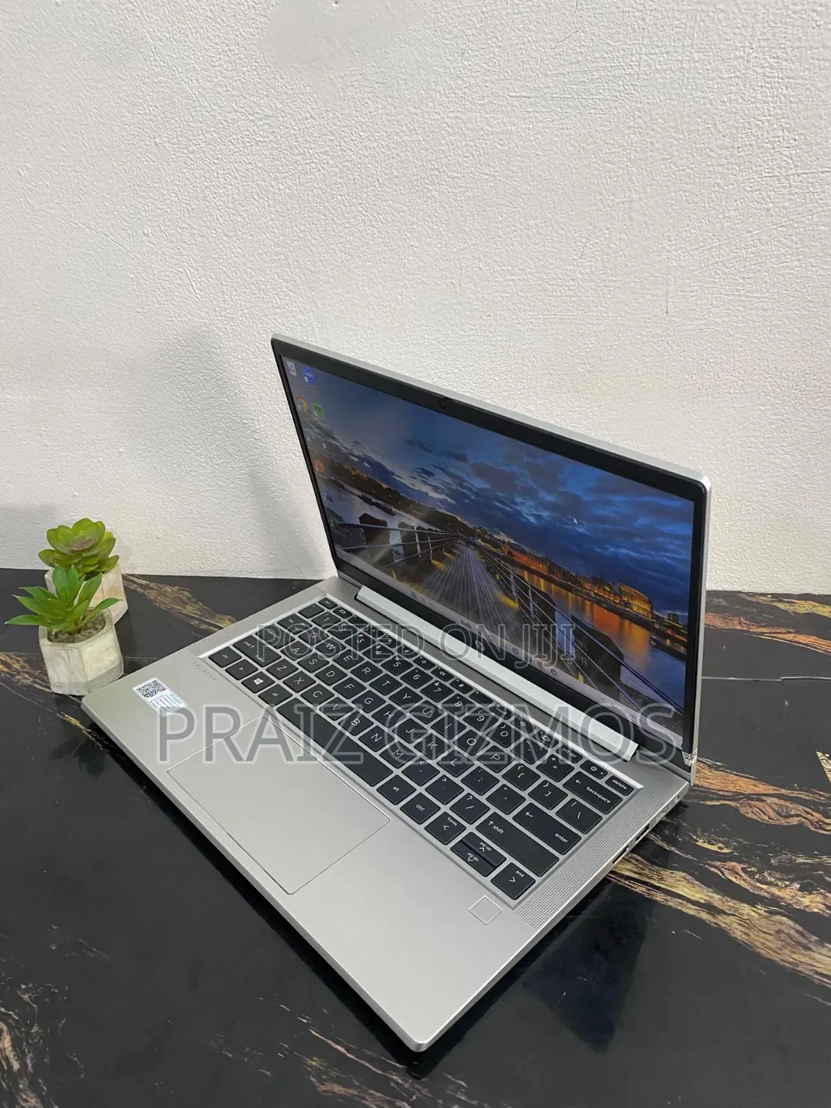 Laptop HP ProBook 430 G8 8GB Intel Core i5 SSD 256GB