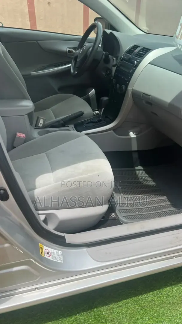 Toyota Corolla S 4dr Sedan (1.8L 4cyl 4A) 2010 Silver