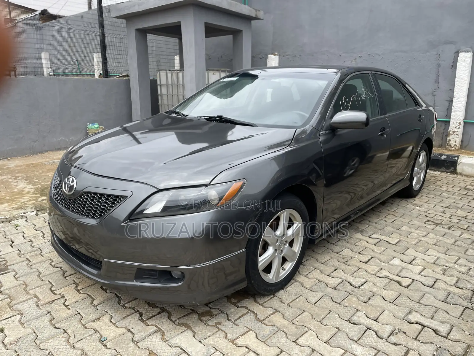 Toyota Camry 2009 Gray