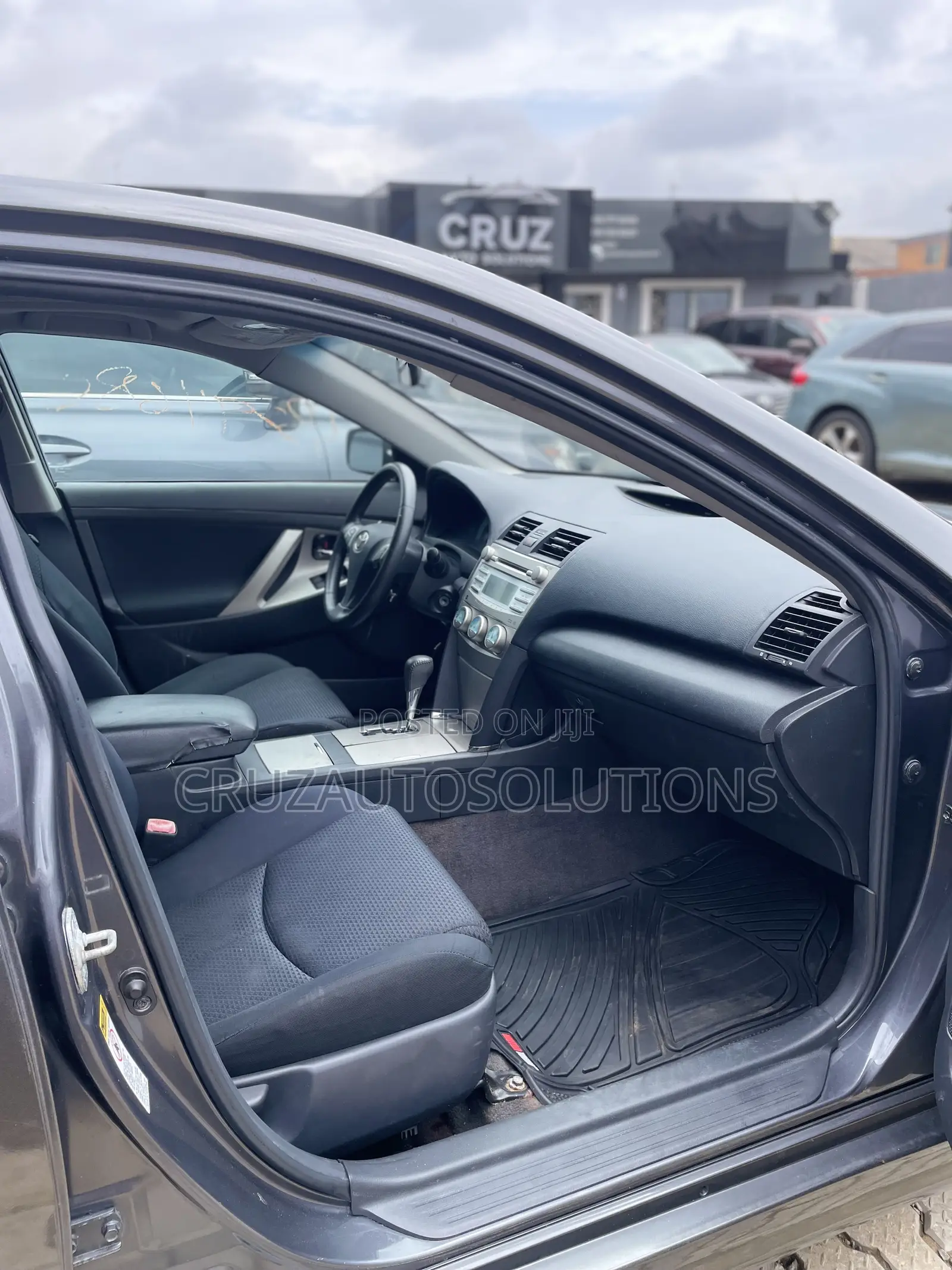 Toyota Camry 2009 Gray