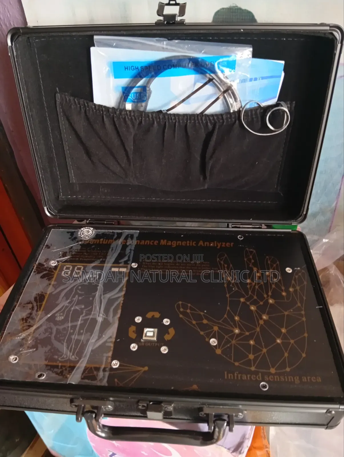 Quantum Resonance Magnetic Analyser