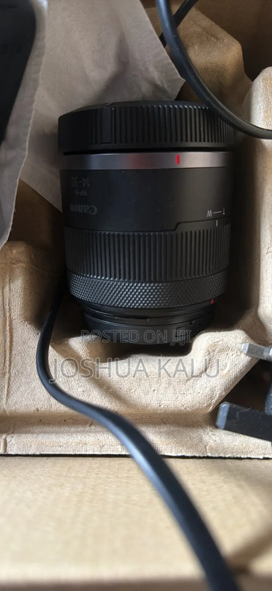 Canon Eos R50v + 14.30mm F4.3.6 Lens -Vlog Camera