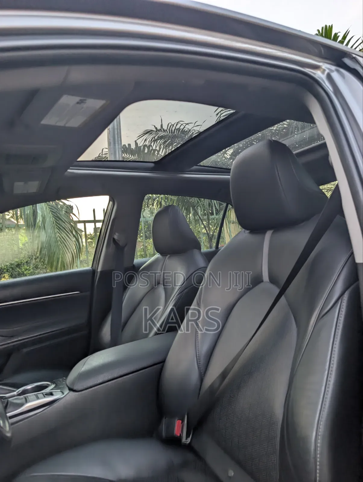 Toyota Camry 2018 Gray