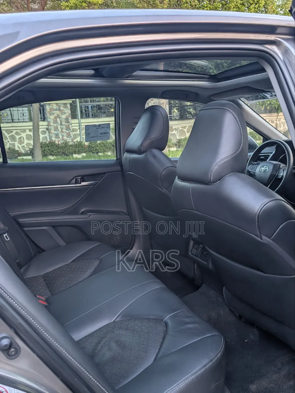 Toyota Camry 2018 Gray