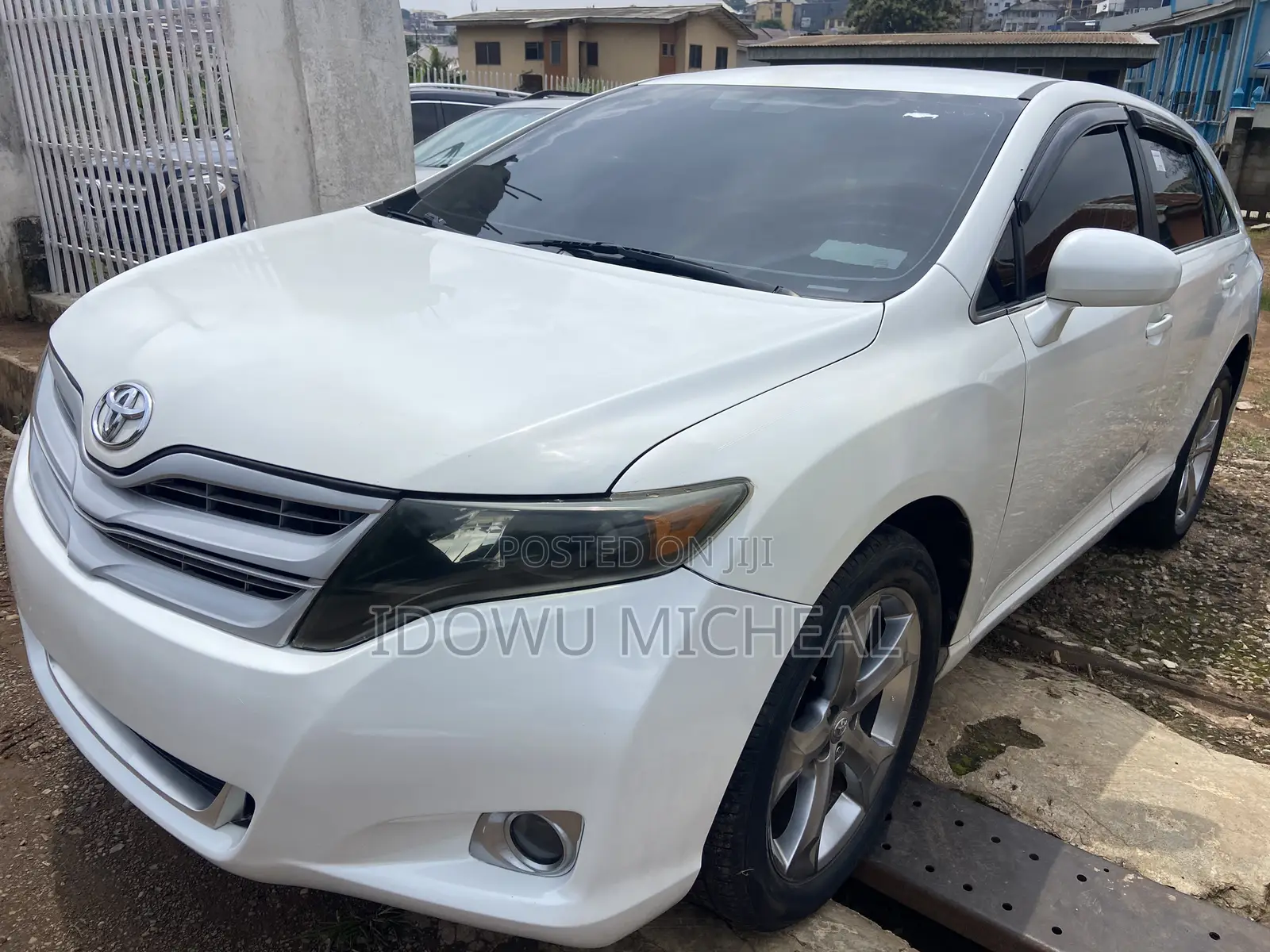 Toyota Venza AWD 2010 White