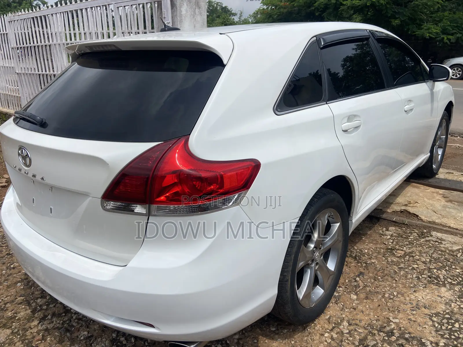Toyota Venza AWD 2010 White