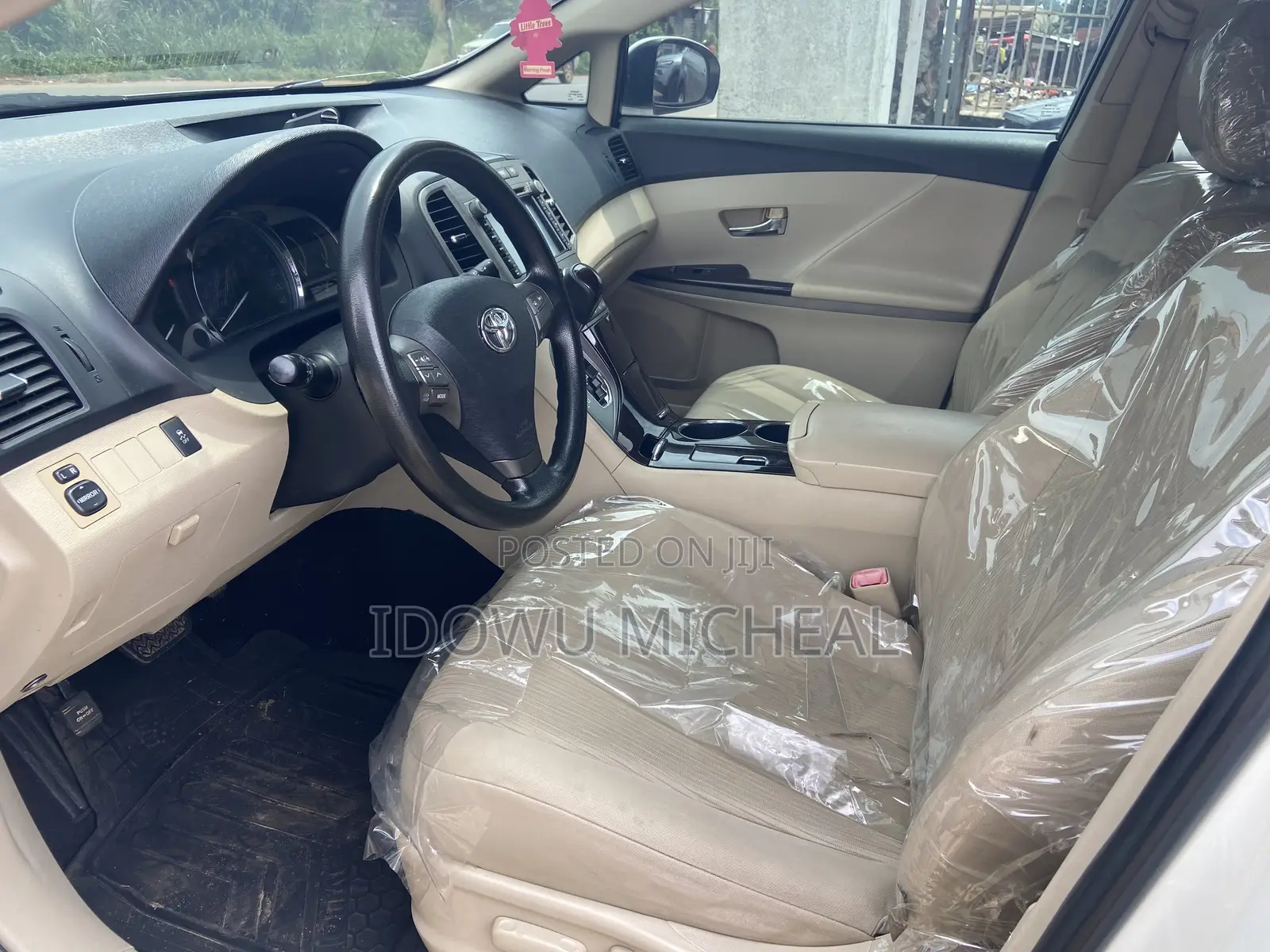 Toyota Venza AWD 2010 White
