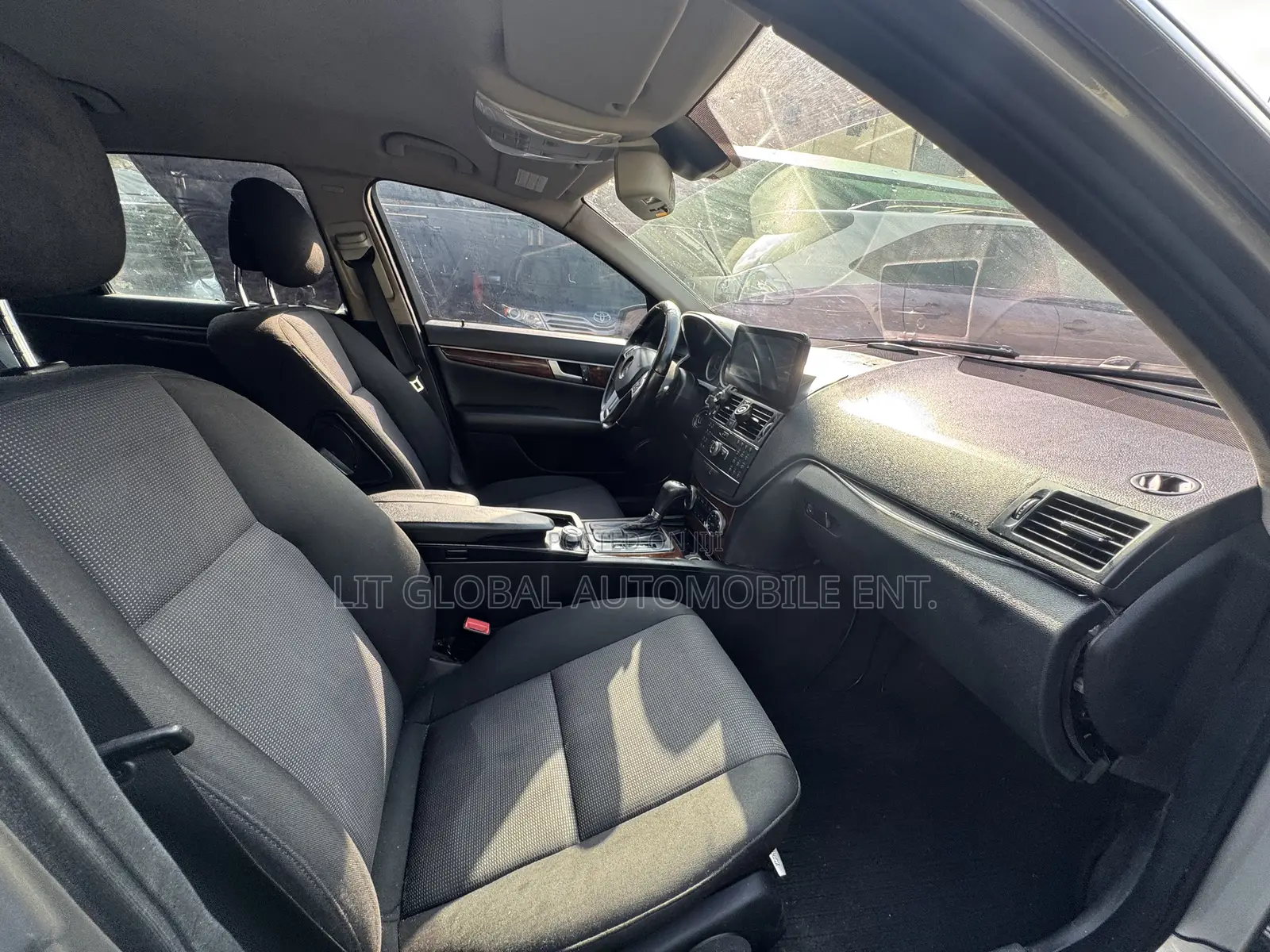 Mercedes-Benz C200 2008 Gray
