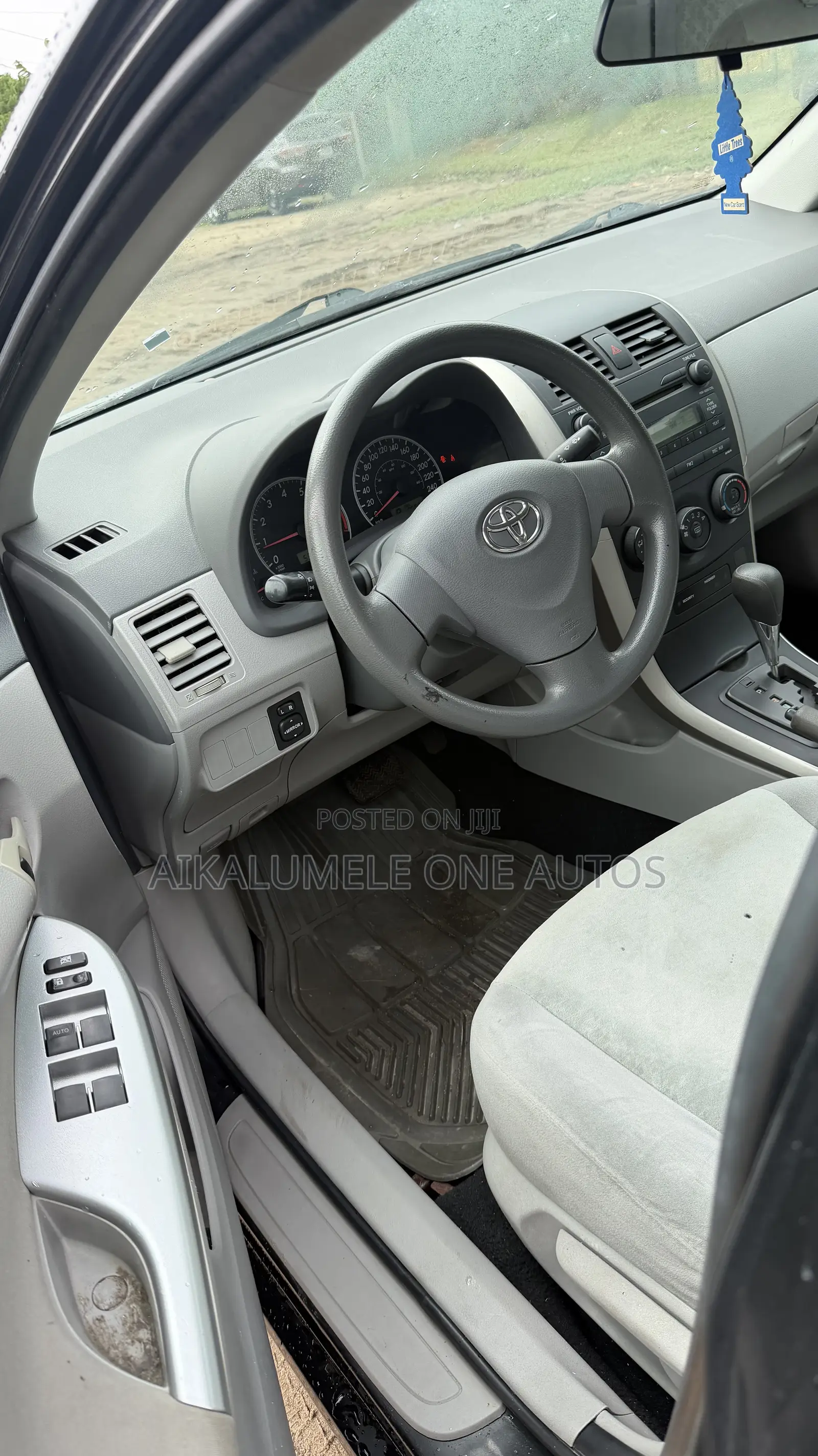 Toyota Corolla LE 4dr Sedan (1.8L 4 cyl 4A) 2009 Black