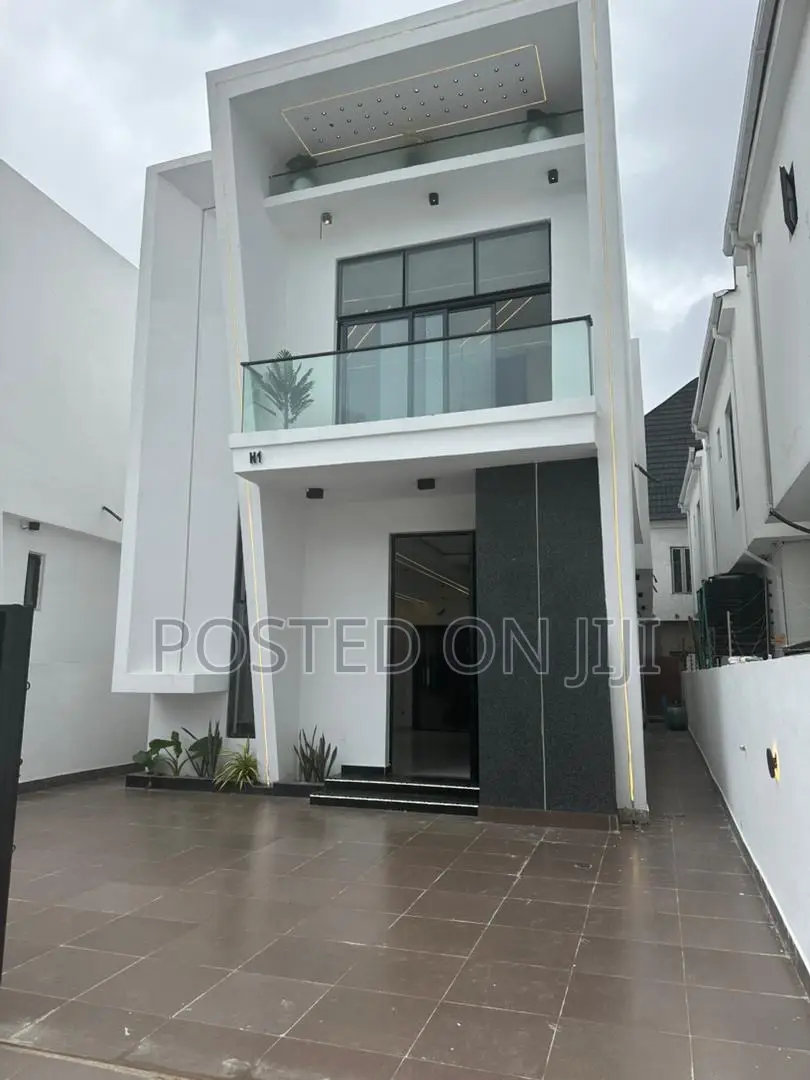 4bdrm Duplex in Dpkay Estate, Lekki Phase 2 for sale