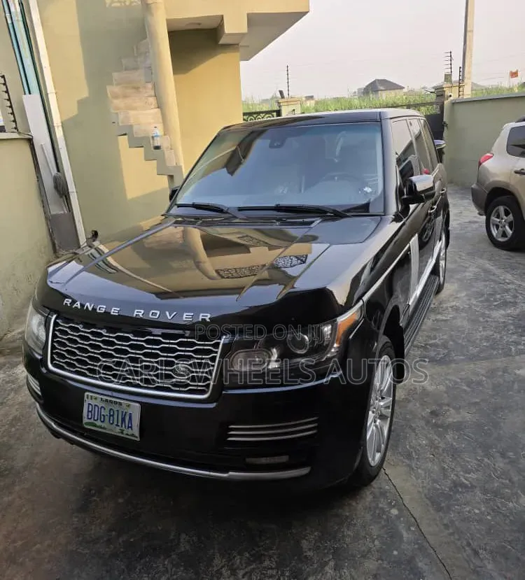 Land Rover Range Rover Vogue 2012 Black