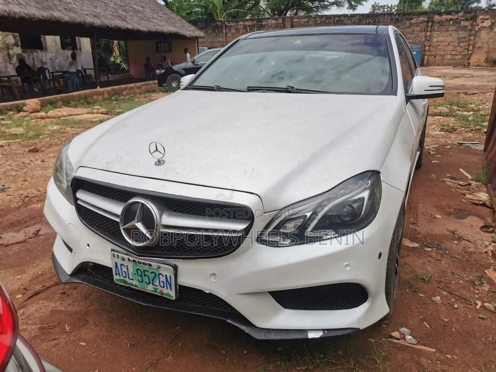 Mercedes-Benz E350 Base 4dr 4Matic Sedan AWD (3.5L 6cyl 7A) 2012 White