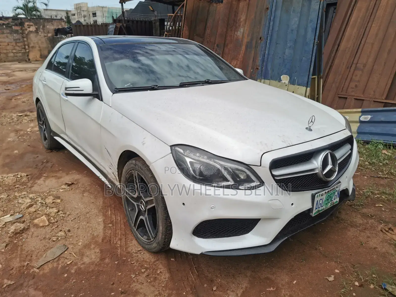 Mercedes-Benz E350 Base 4dr 4Matic Sedan AWD (3.5L 6cyl 7A) 2012 White