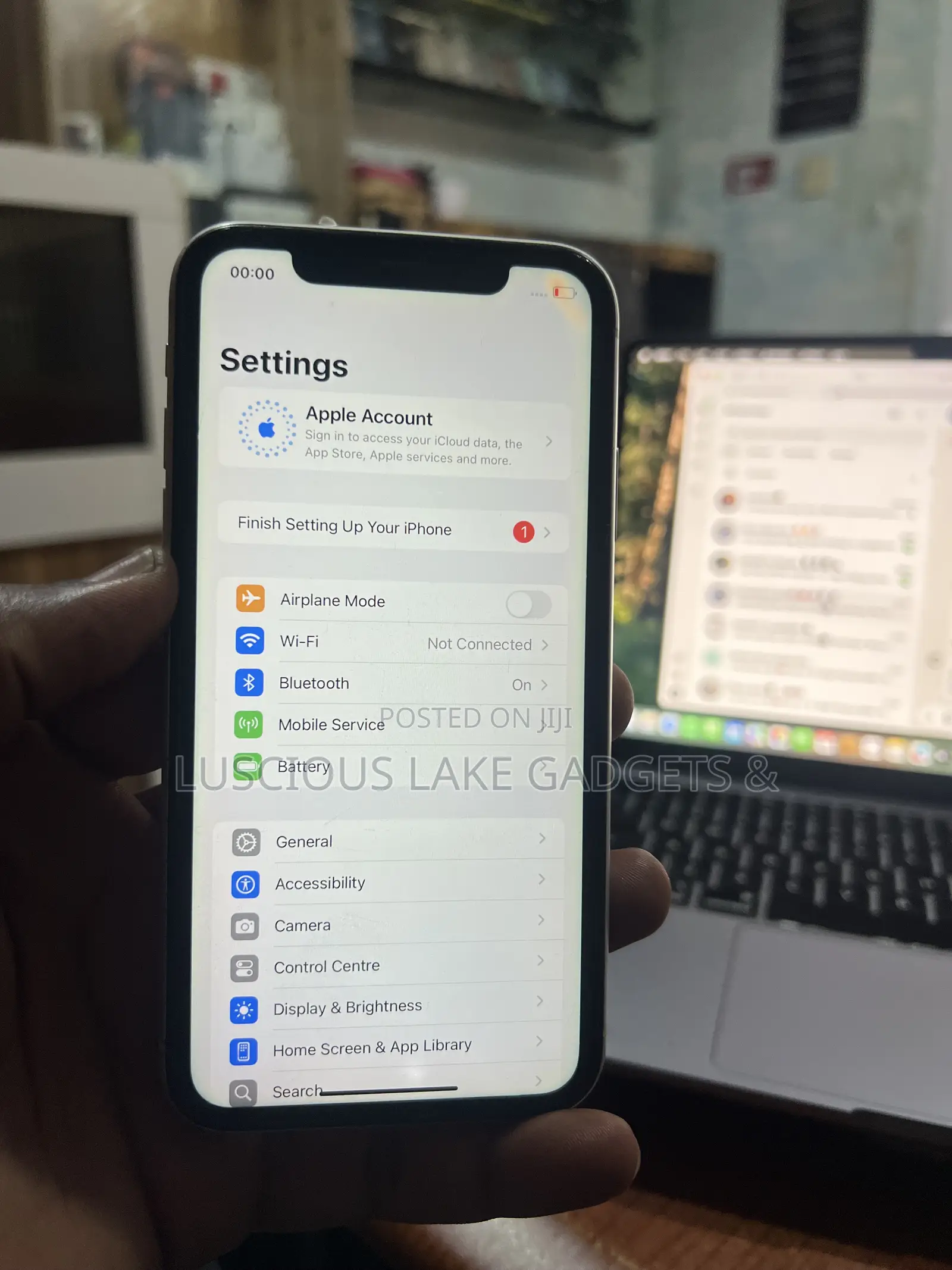 Apple iPhone XR 64 GB White