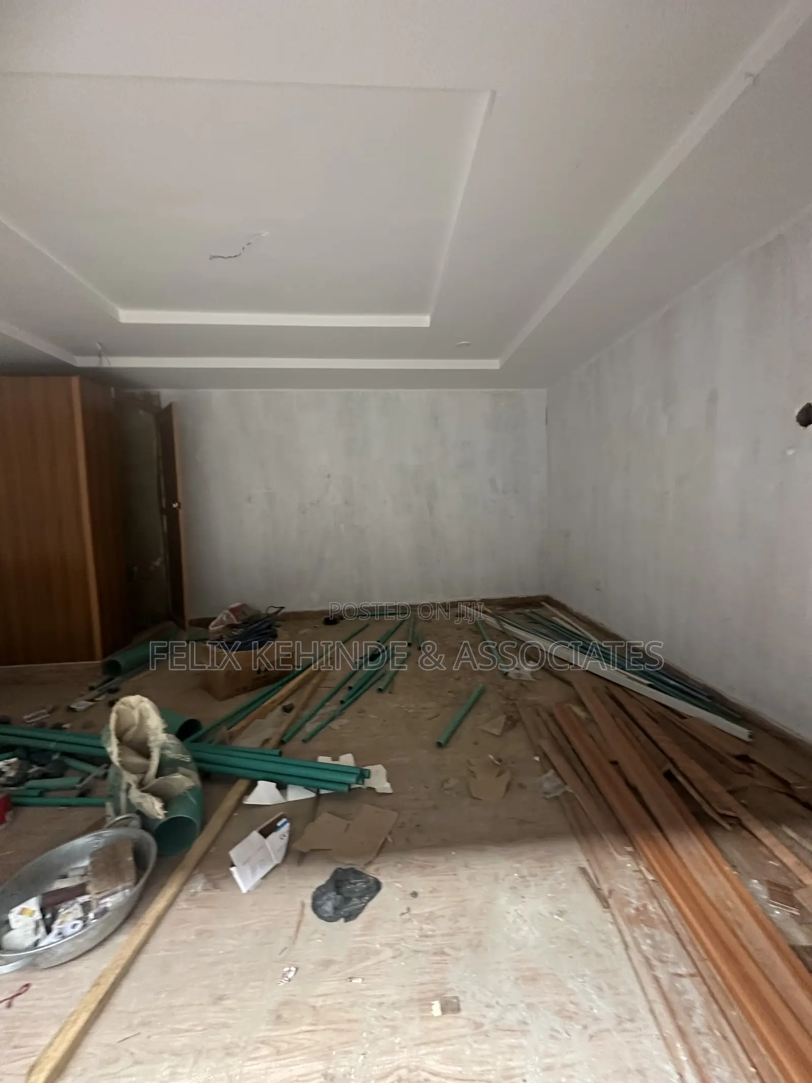 Newly Built Office Shop Space