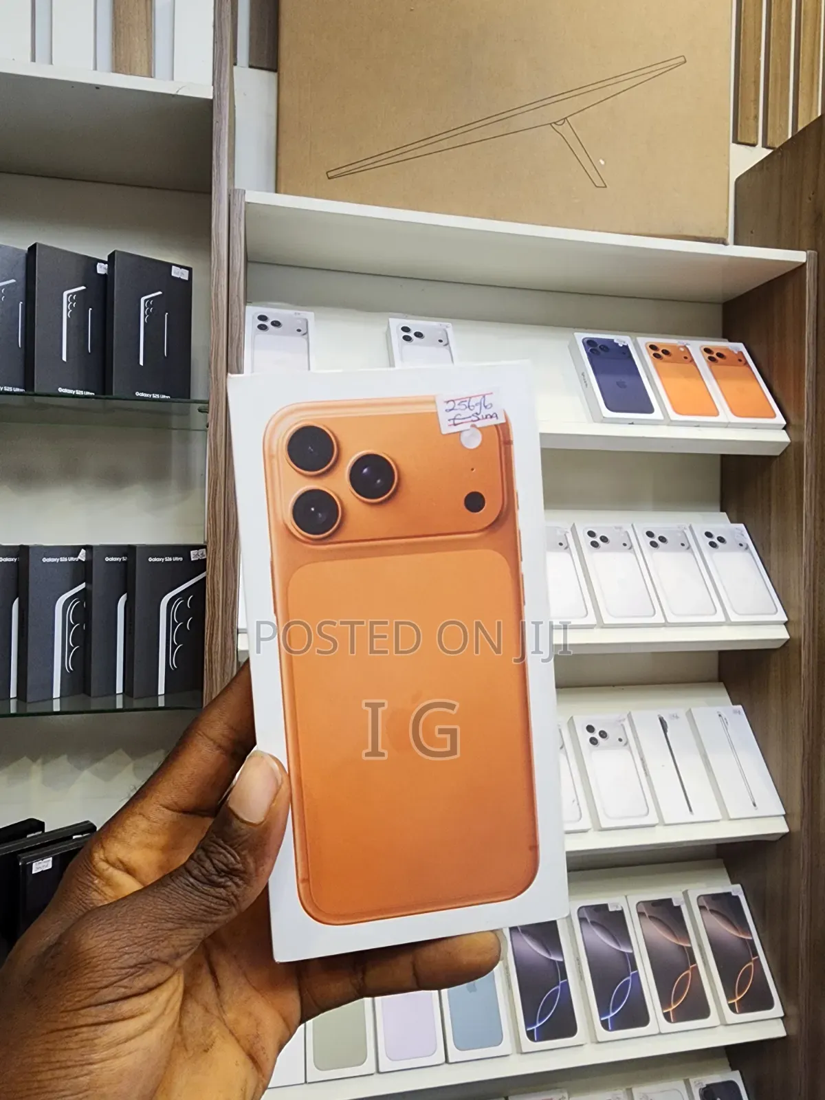 New Apple iPhone 17 Pro Max 256 GB Orange