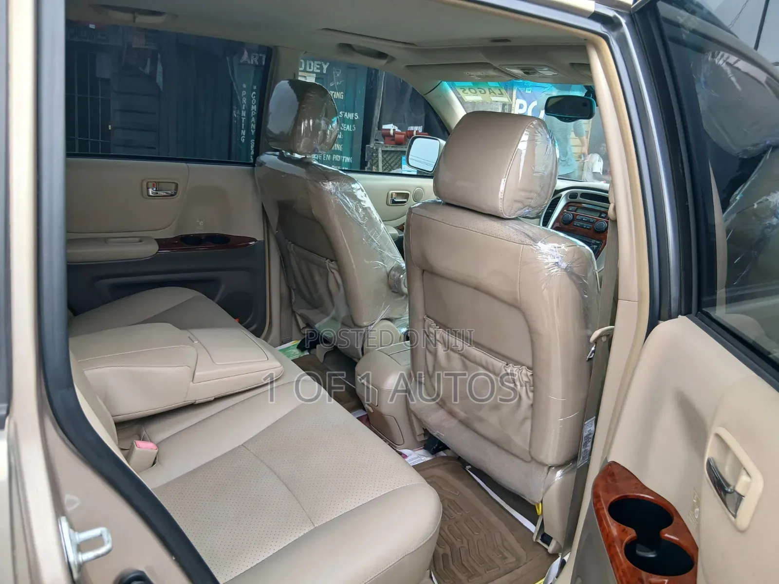 Toyota Highlander Limited V6 2005 Gold