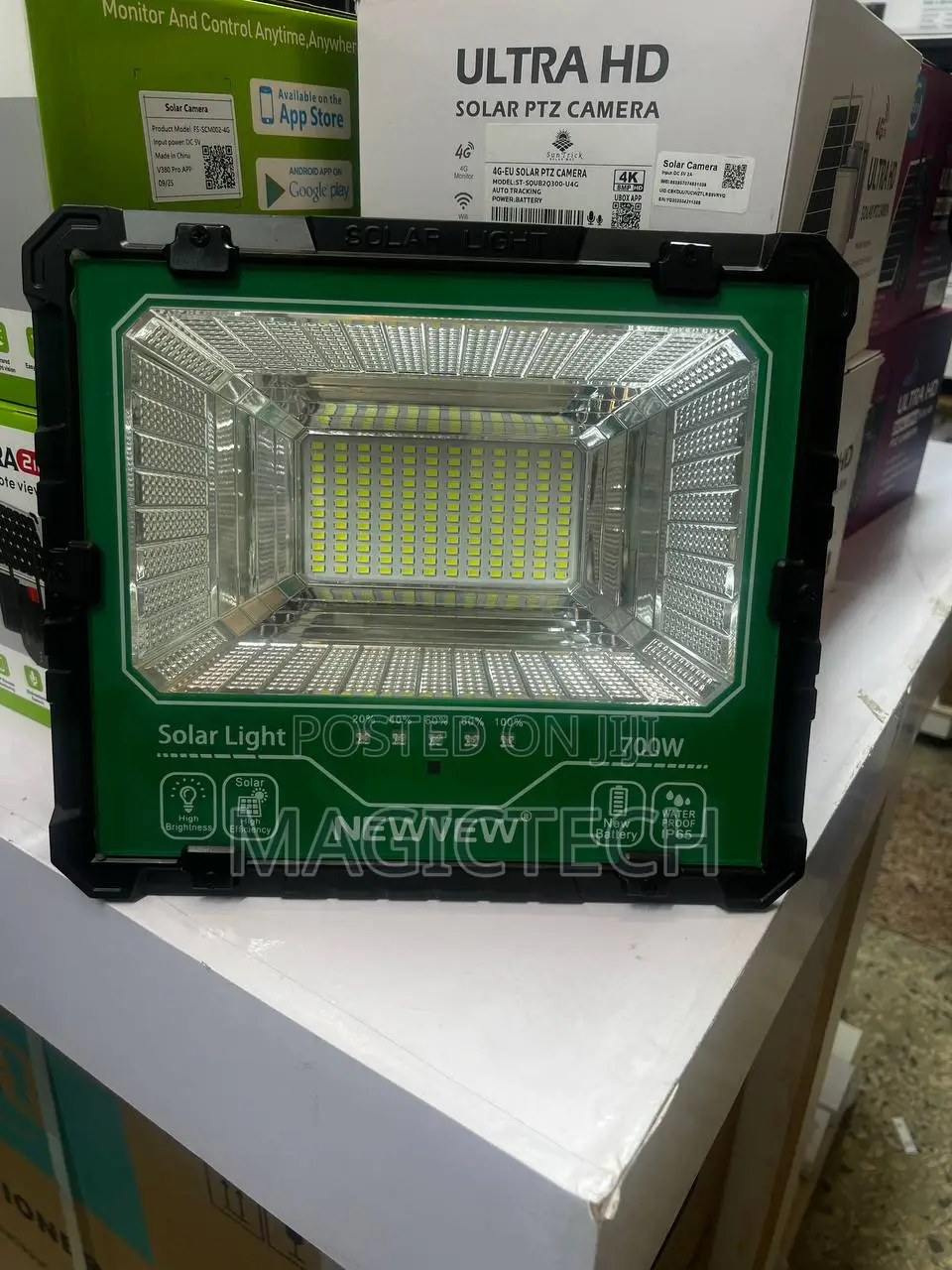 Suntrick Newvew Solar Flood Light 700w With Solar Panel