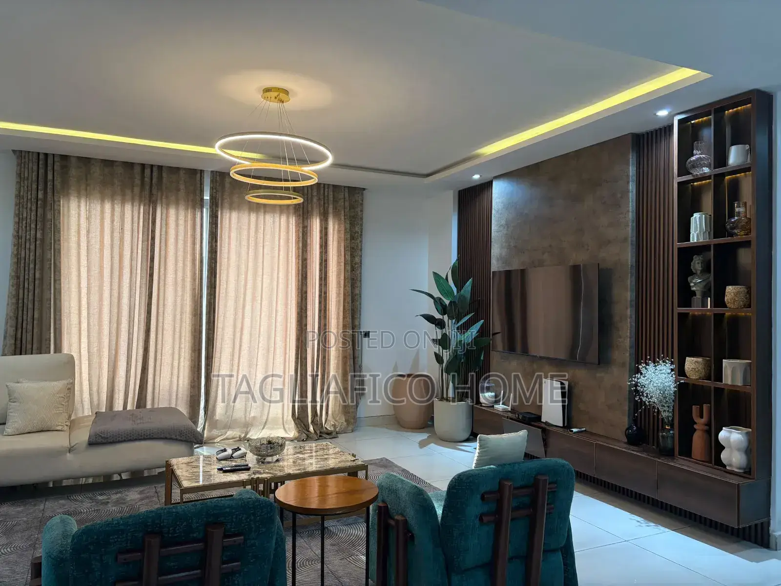 Newly Renovated 2 Bedroom Apartment