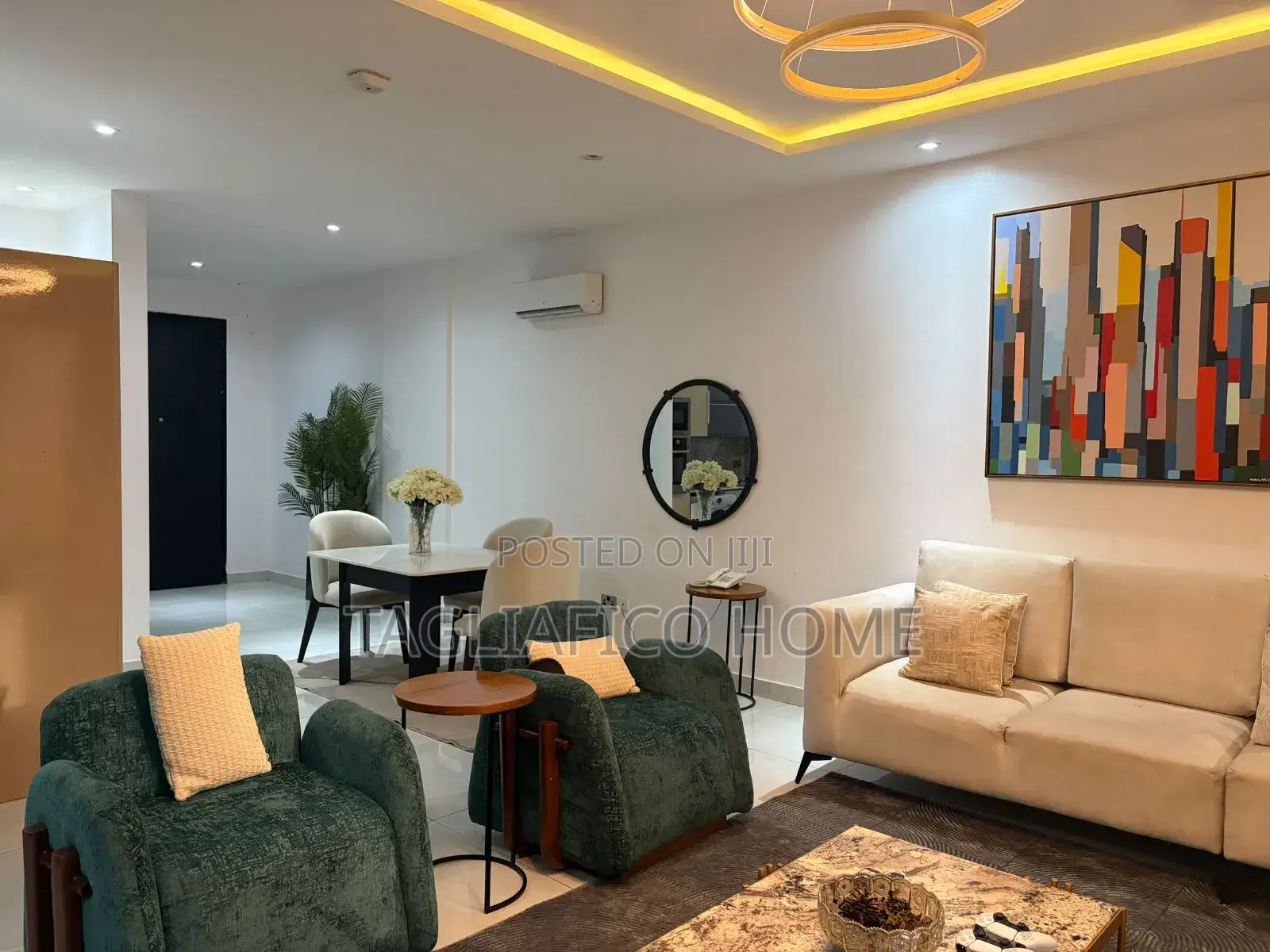 Newly Renovated 2 Bedroom Apartment