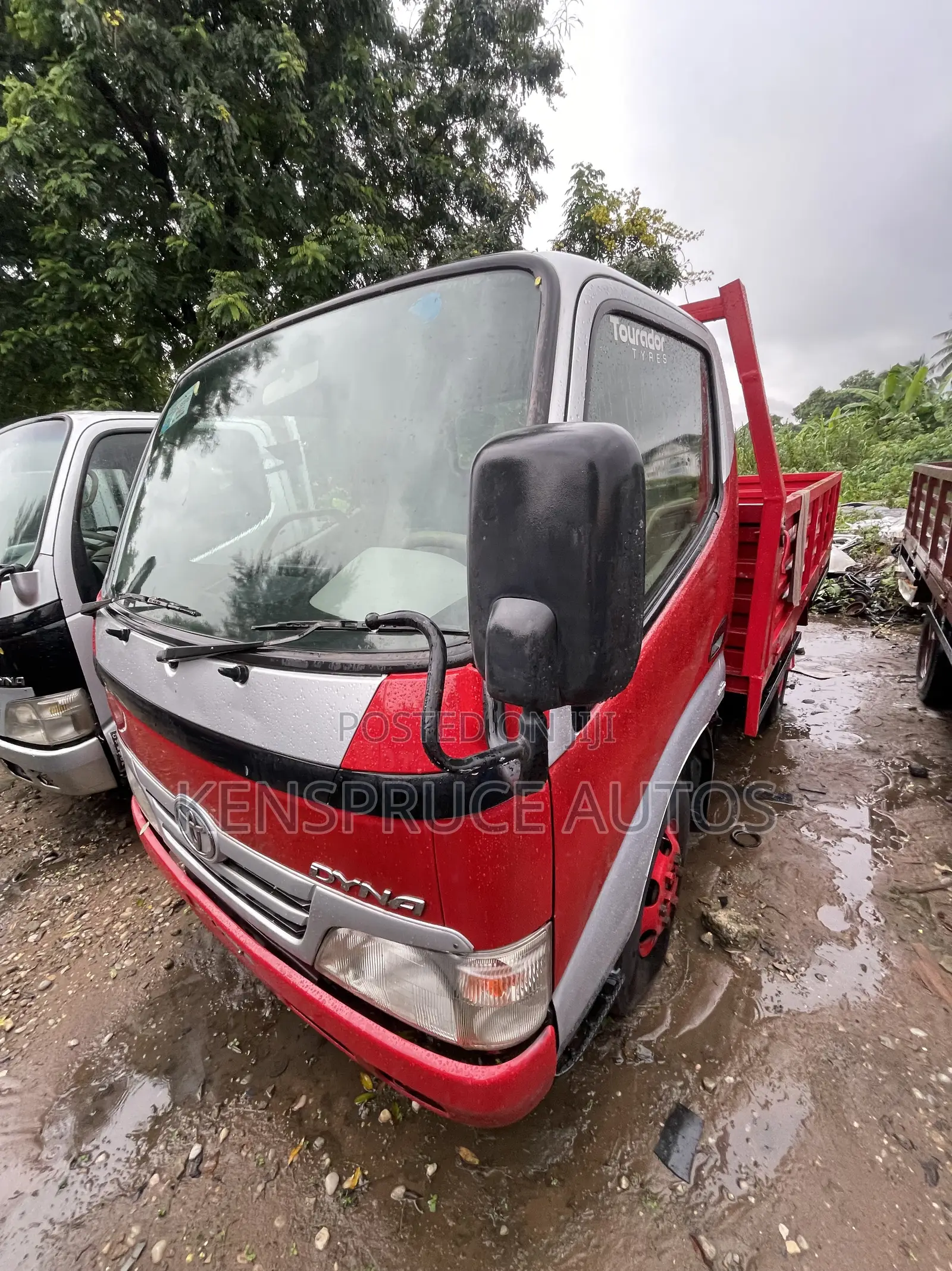 Toyota Dyna 300 2rz Petrol