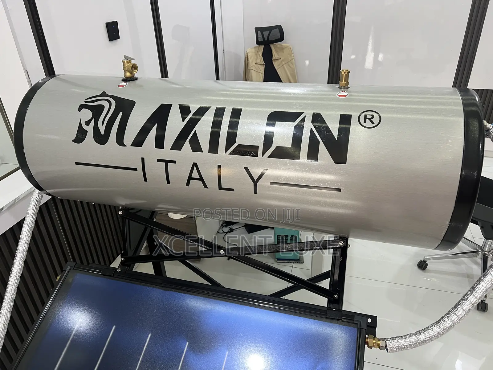 Maxilon Hybrid 200liters Water Heater With Solar Panel