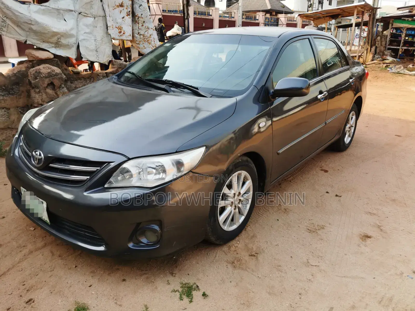 Toyota Corolla LE 4dr Sedan (1.8L 4cyl 4A) 2010 Gray