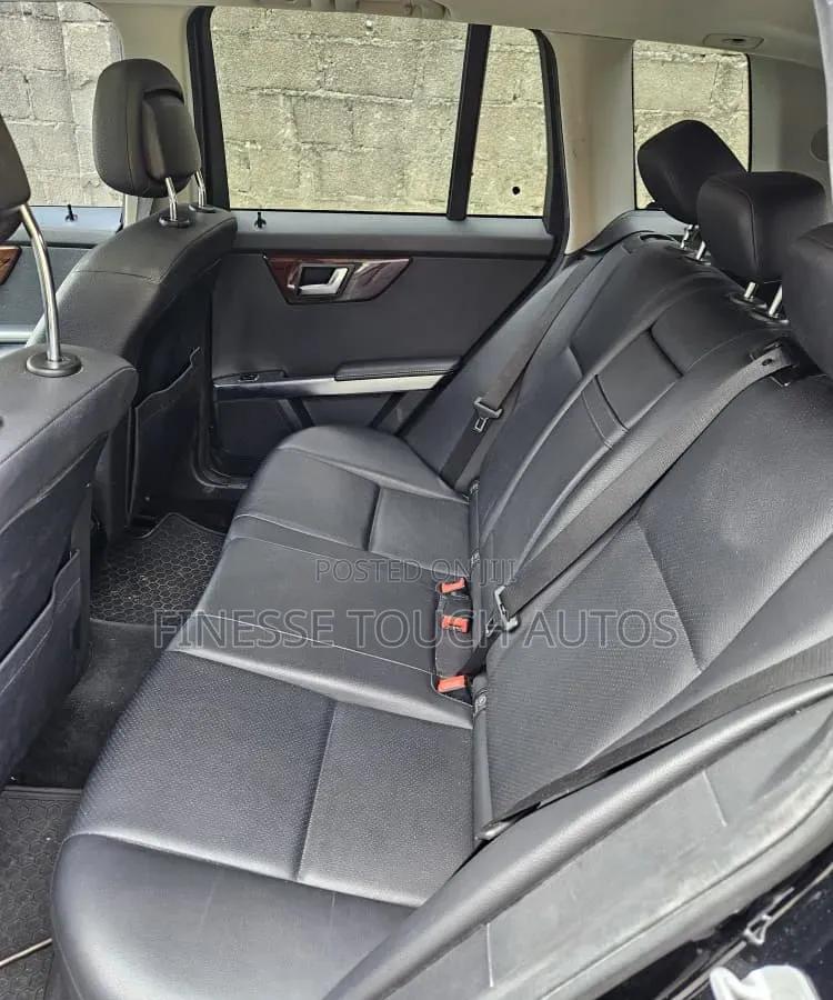 Mercedes-Benz GLK-Class 350 SUV 2013 Black