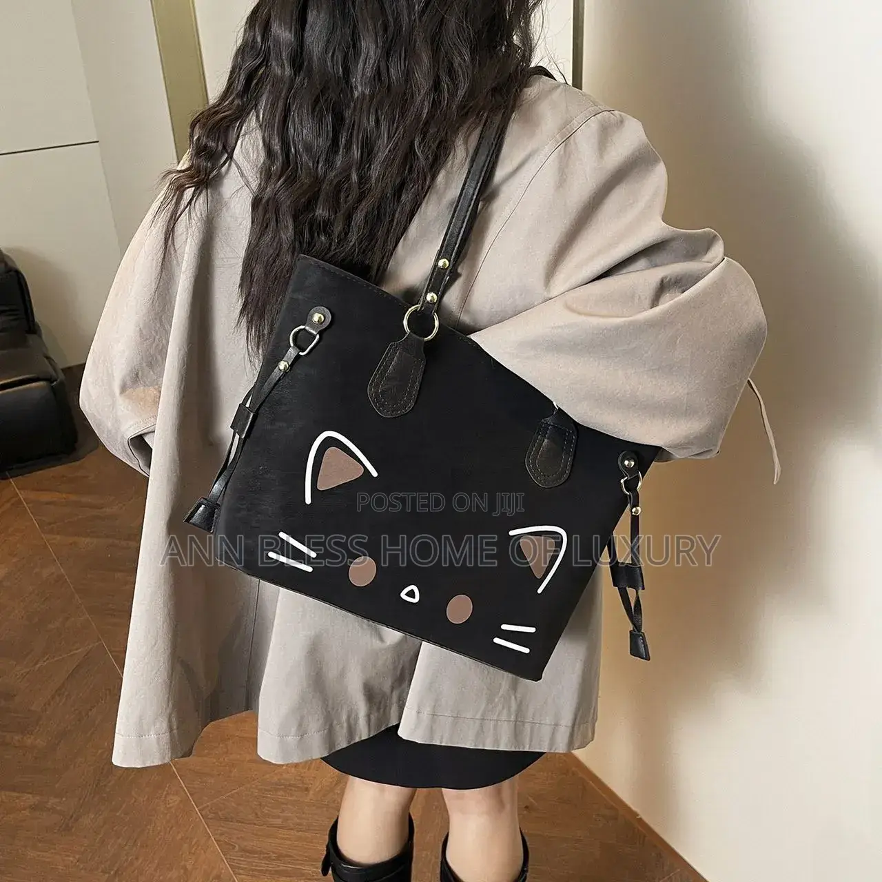 Fashion Hand Bag