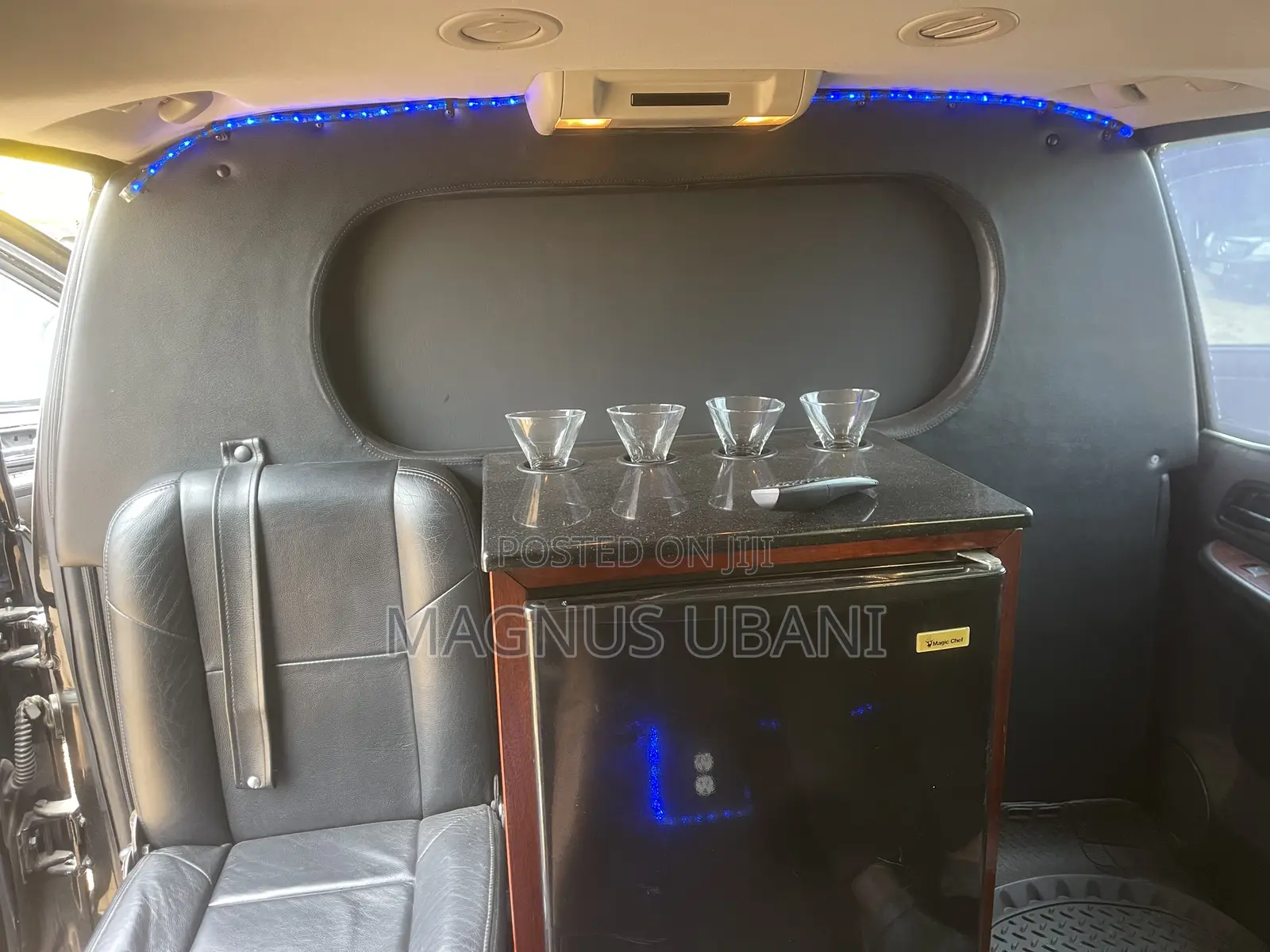 Cadillac Escalade 2010 Black