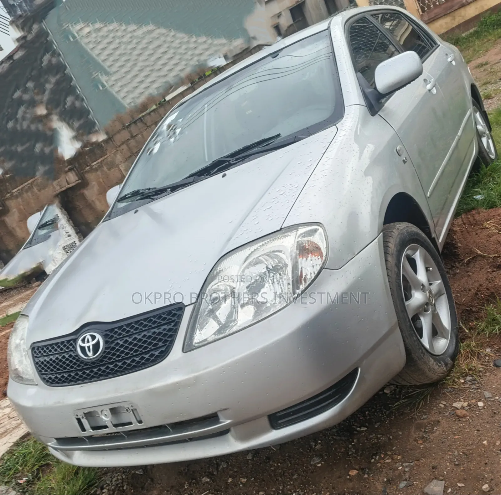 Toyota Corolla Liftback 2004 Silver