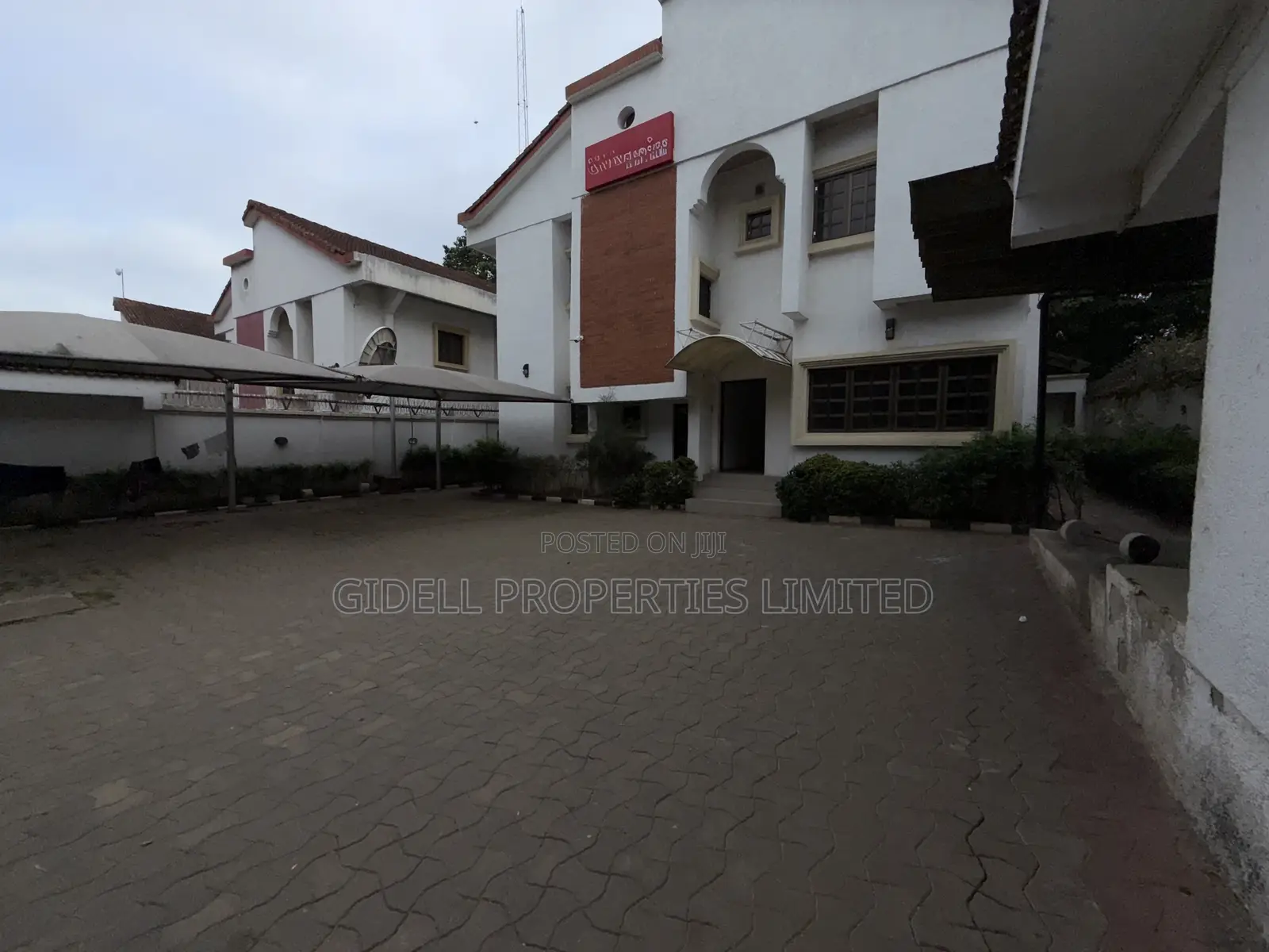 5bdrm Duplex in Wuse 2 for rent
