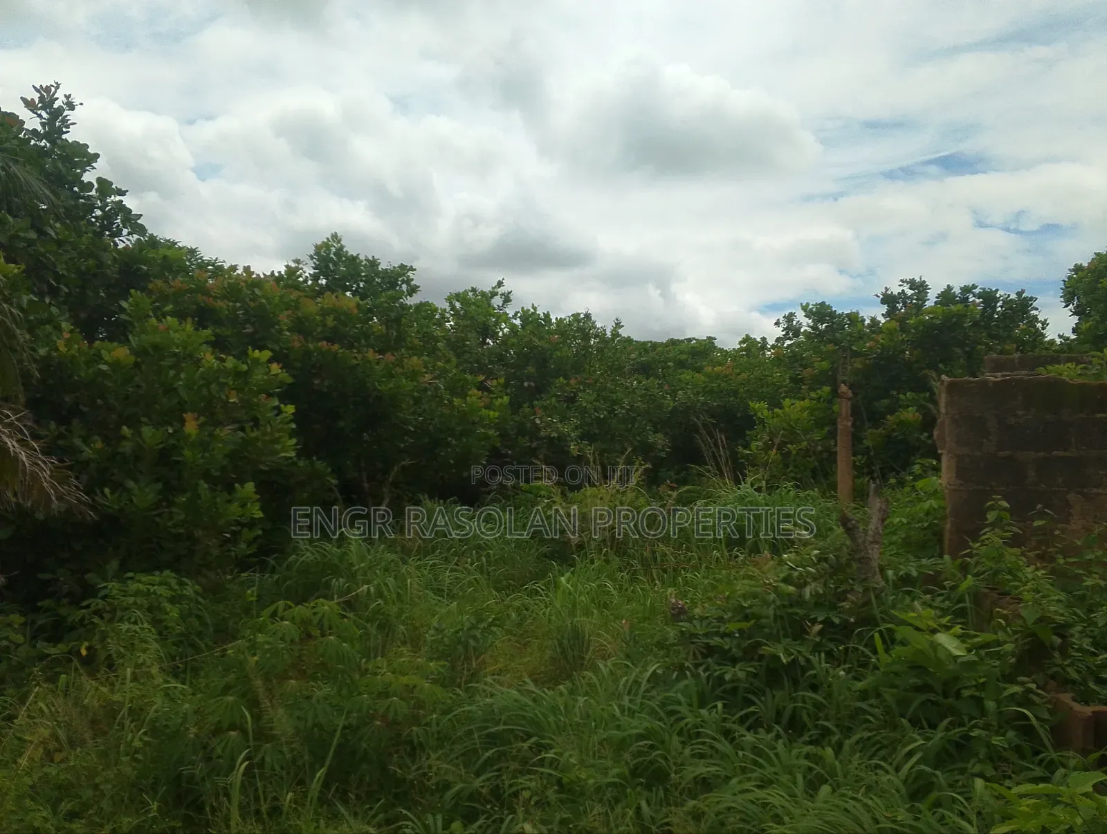 For Sale 7 Plots of Land