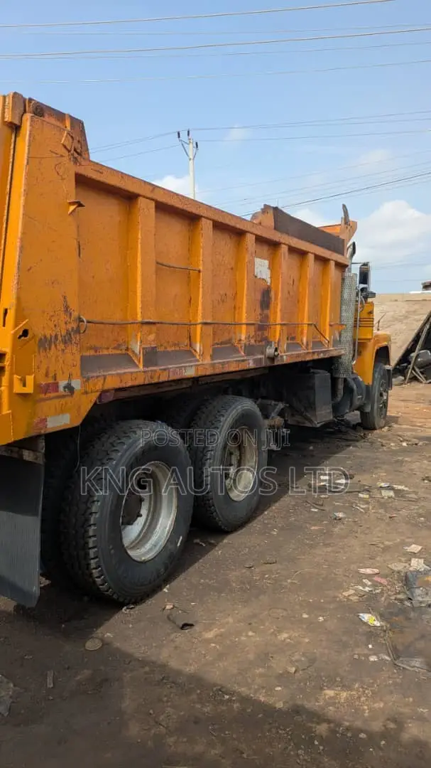 Mack R Model