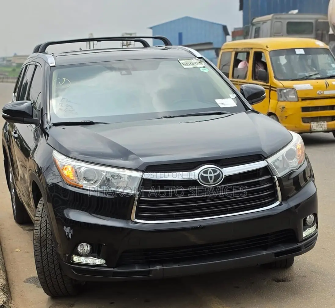 Toyota Highlander Limited V6 4x2 (3.5L 6cyl 6A) 2016 Black
