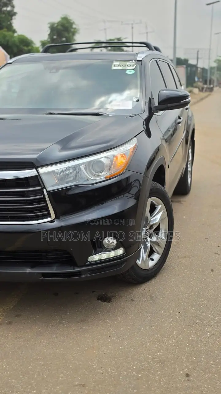 Toyota Highlander Limited V6 4x2 (3.5L 6cyl 6A) 2016 Black