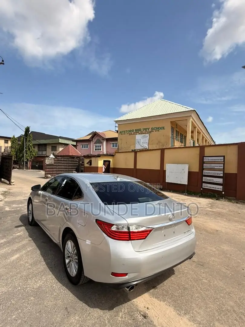 Lexus ES 350 FWD 2014 Silver