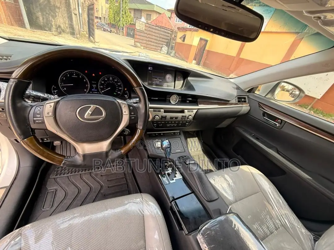Lexus ES 350 FWD 2014 Silver
