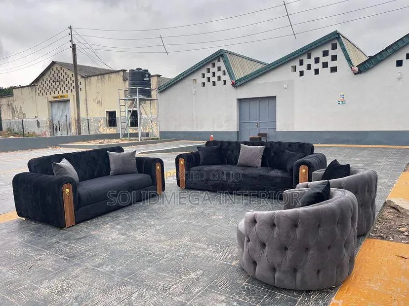 Megasolid Interiors Full Set of Chairs