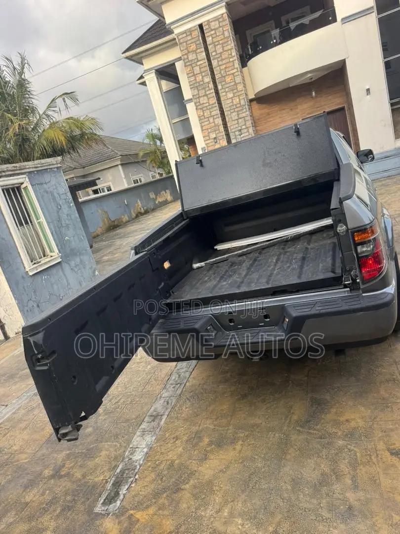 Honda Ridgeline 2011 Black