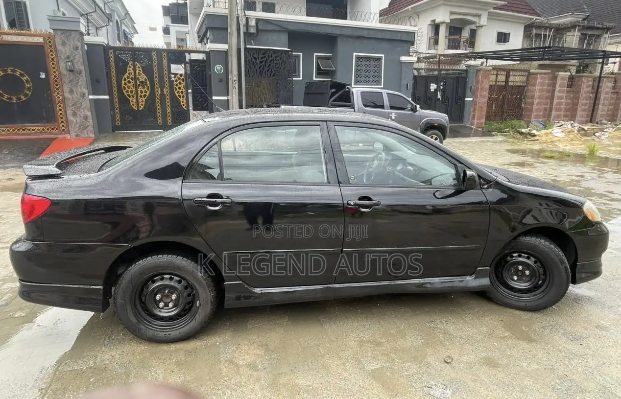 Toyota Corolla S 2004 Black