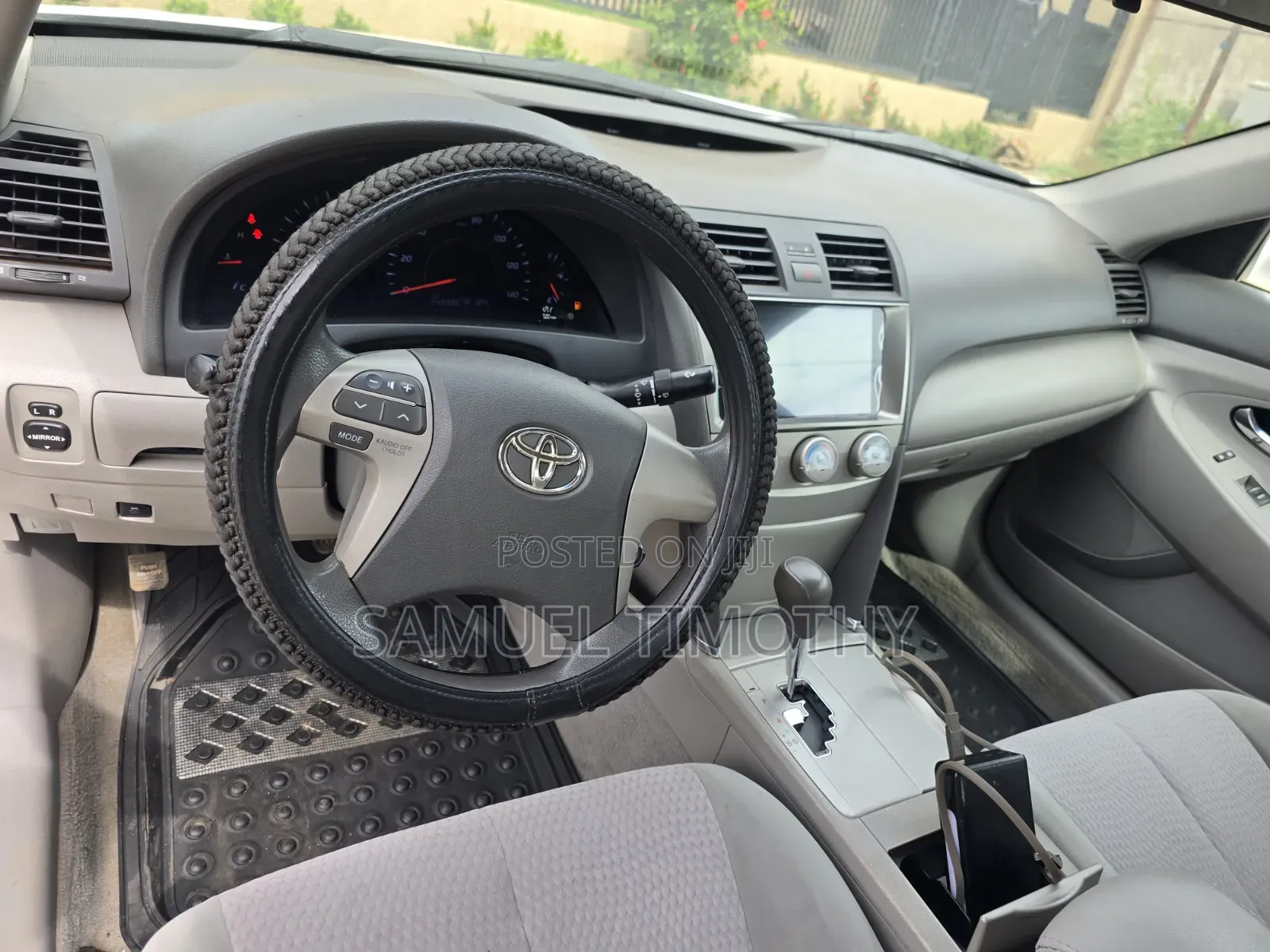Toyota Camry 2010 White