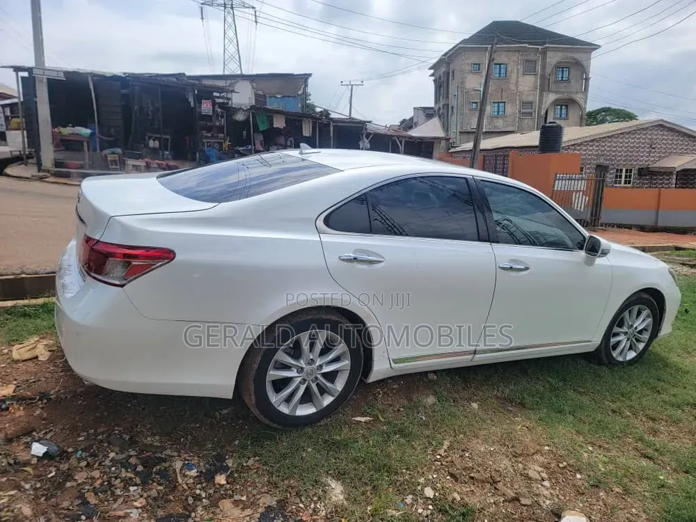 Lexus ES 350 2012 White
